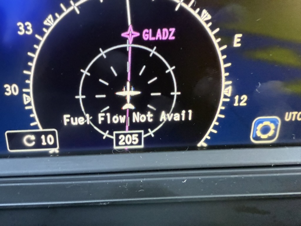 Cockpit display showing fuel flow not available message
